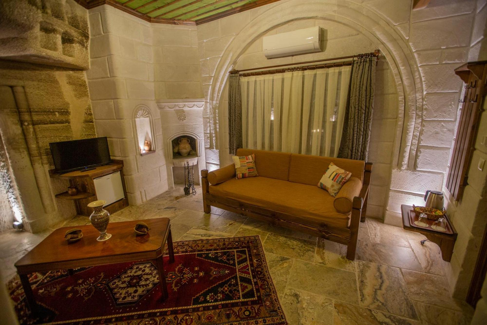 Zara Cave Hotel ギョレメ 部屋 写真
